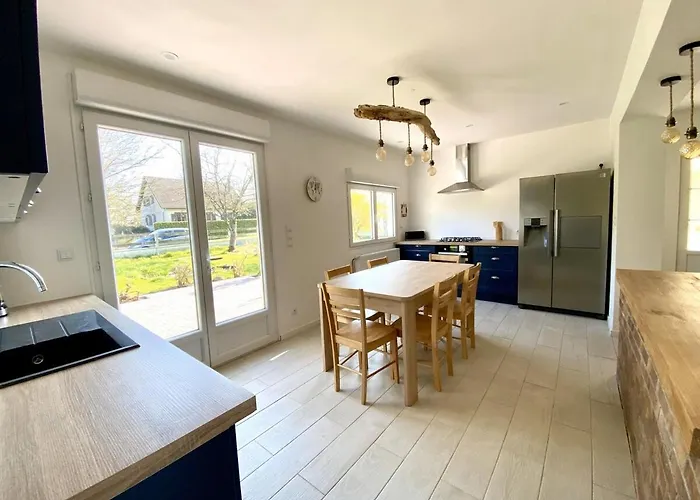 La Dolce Familiale - 9 Minutes Des Plages